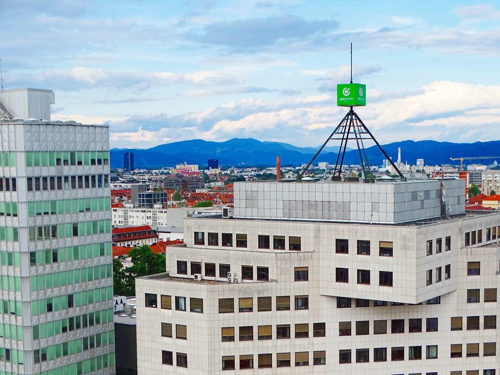 Ljubljana Candidates Outline Infrastructure Plans Affecting Jobs and Public Transit